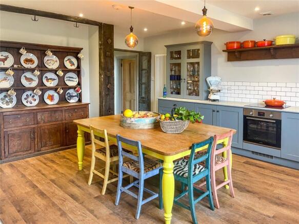 Kitchen/Breakfast Rm
