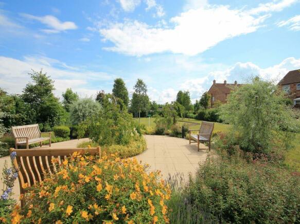 COMMUNAL GARDENS