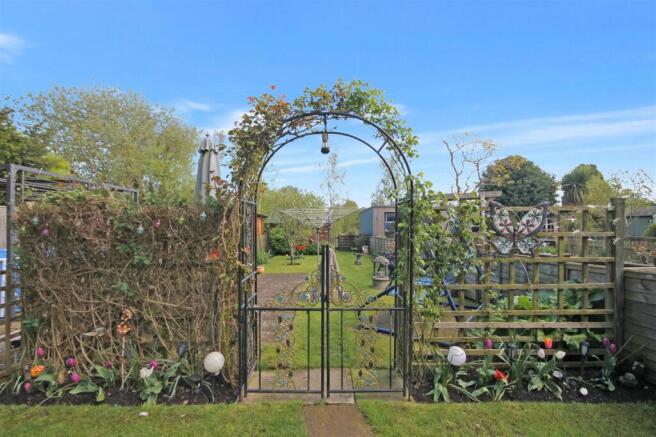 GARDEN