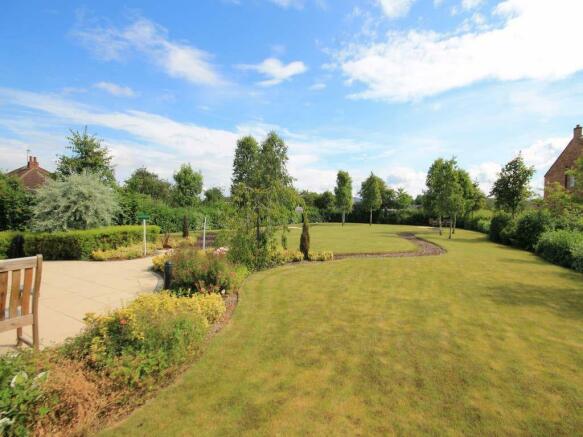 COMMUNAL GARDENS