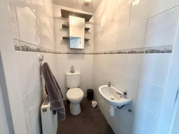 downstairs wc