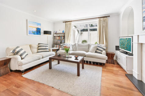 Eardley Crescent, London, SW5