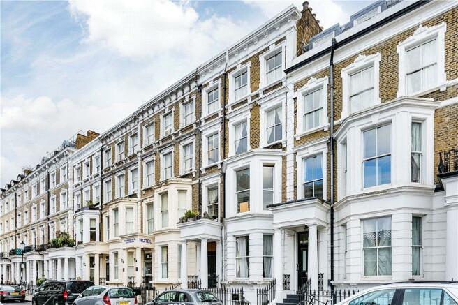 2 bedroom apartment to rent in Hogarth Road, Earls Court, London, SW5, SW5