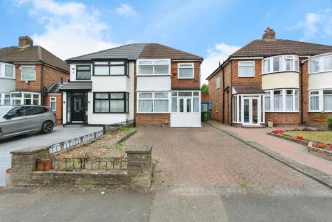 Harvard Road, Solihull, West Midlands, B92
