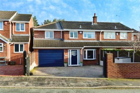 Whitchurch Grove, Newcastle, Staffordshire, ST5