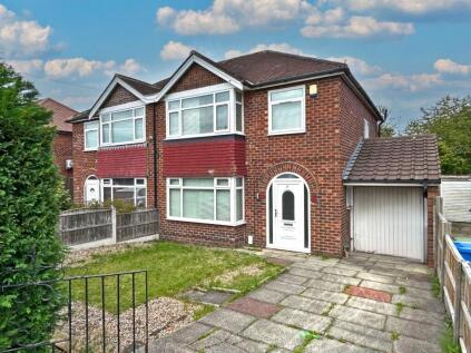 Arnesby Avenue, Sale, Greater Manchester, M33