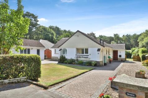 Fir Tree Close, St. Leonards, Ringwood, Dorset, BH24