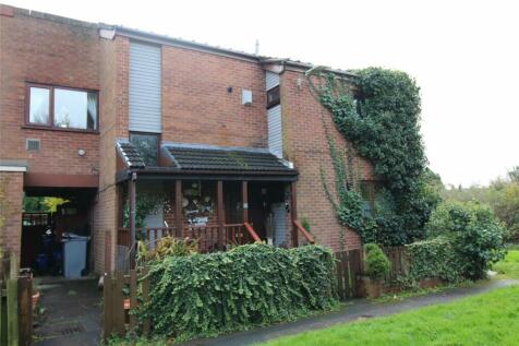 Wilmslow - 4 bedroom end of terrace house for sale
