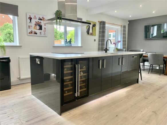 Kitchen/Family Room