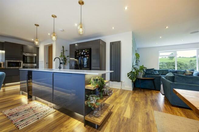 Open Plan Sitting & Dining Room