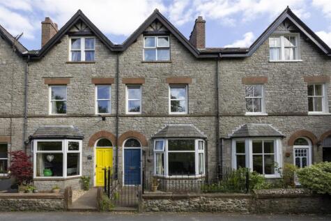3 Ivy Mount, Ingleton