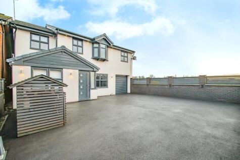Wilby Close, Bury, Greater Manchester, BL8