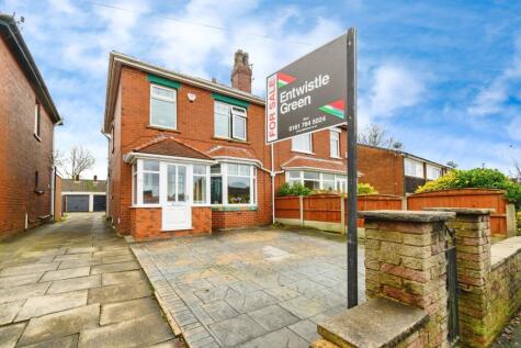 Countess Lane, Radcliffe, Manchester, Greater Manchester, M26