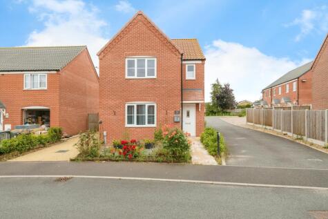 Harrier Way, Diss, Norfolk, IP22