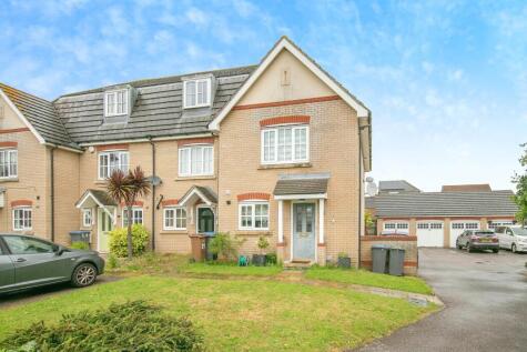 Lyle Close, Kesgrave, Ipswich, Suffolk, IP5