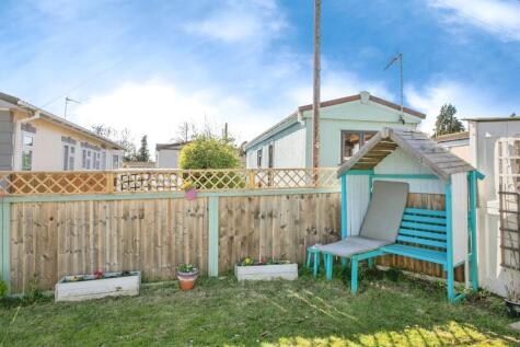 Bourne Park Residential Park, Ipswich, Suffolk, IP2