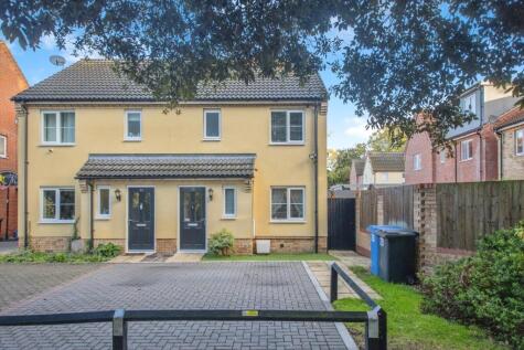 Malkin Close, Ipswich, Suffolk, IP1