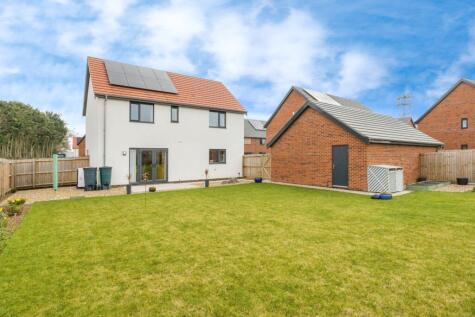 Woollen Way, Watton, Thetford, Norfolk, IP25