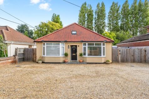 Dereham Road, Watton, Thetford, Norfolk, IP25