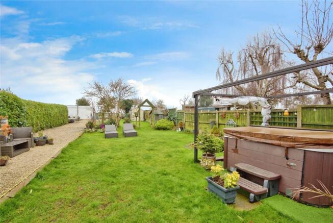 150ft Rear Garden