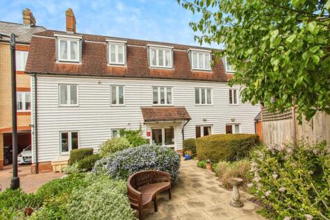 Ormond House, Roche Close, Rochford, Essex, SS4