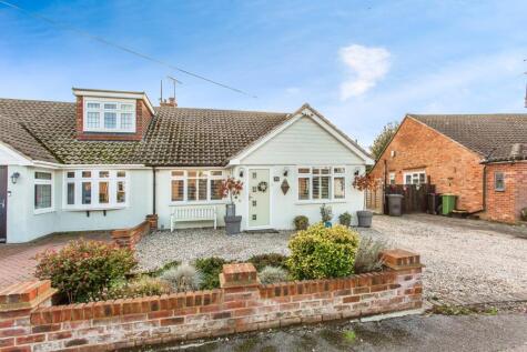 Banyard Way, Rochford, Essex, SS4