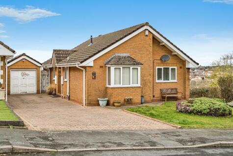 Brades Close, Halesowen, West Midlands, B63