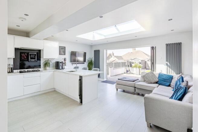 Kitchen Family Room
