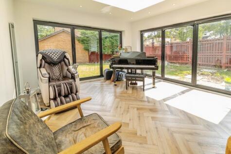 Gundale Court, Emerson Valley, Milton Keynes, Buckinghamshire, MK4