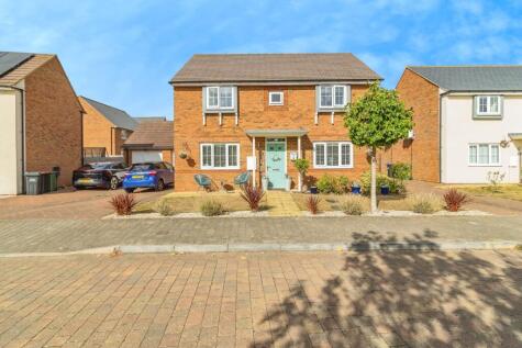 Saxonia Boulevard, Brooklands, Milton Keynes, Buckinghamshire, MK10