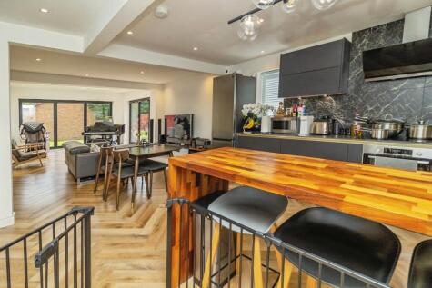 Gundale Court, Emerson Valley, Milton Keynes, Buckinghamshire, MK4