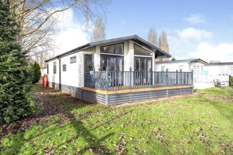 Kingfisher Meadow, Billing Aquadrome, Northampton, NN3