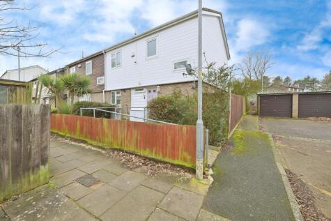 Midfield Court, Northampton, Northamptonshire, NN3