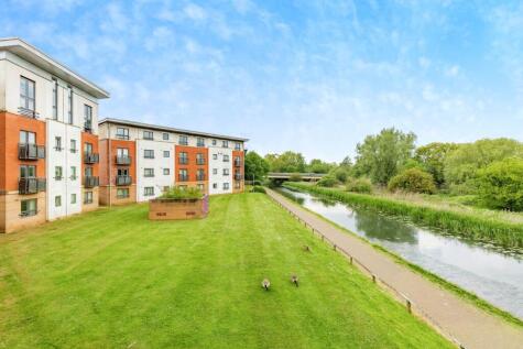 West Cotton Close, Northampton, Northamptonshire, NN4