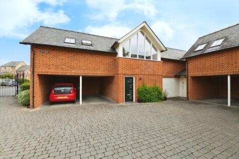 Old St. Michaels Drive, Braintree, Essex, CM7