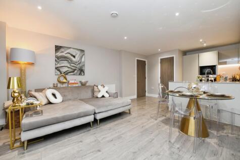 St. James Road, Brentwood, Essex, CM14