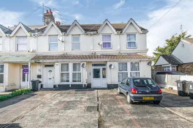 1 bedroom flat for sale in Ellis Road, Clacton-on-Sea ...