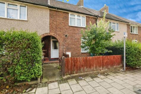 Woodward Road, Dagenham, RM9