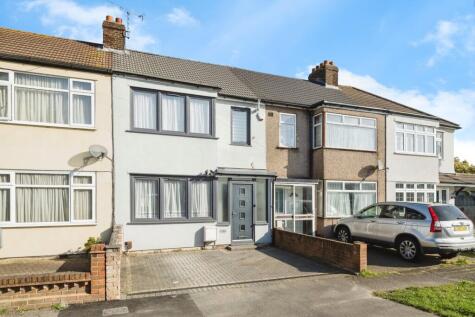 South End Road, Rainham, RM13