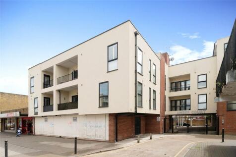 Stanford le Hope - 1 bedroom flat for sale