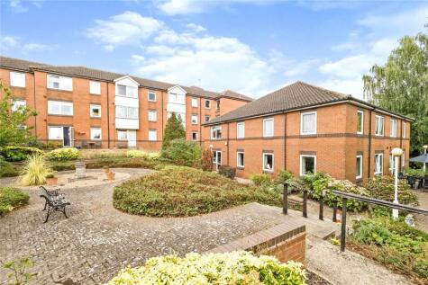 Goldsmere Court, Fentiman Way, Horchurch, RM11