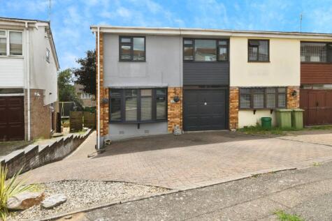 Durley Close, Benfleet, Essex, SS7