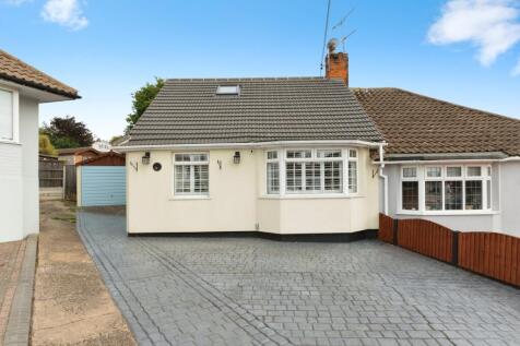 Boleyn Close, Leigh-on-Sea, Essex, SS9