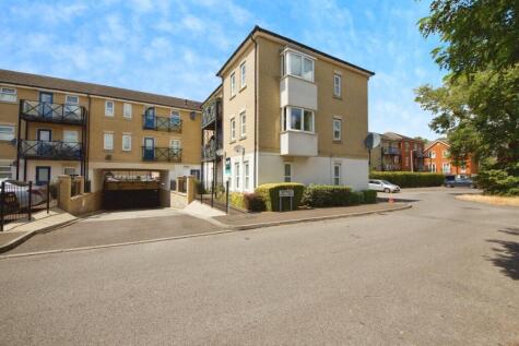 Framlingham Court, Norwich Crescent, Romford, RM6