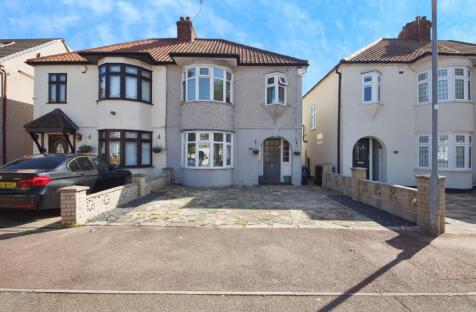 Lincoln Avenue, Romford, RM7