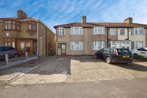 Weald Way, Romford, RM7