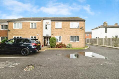 Tyssen Place, South Ockendon, Essex, RM15