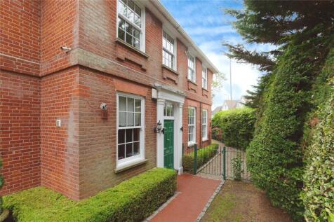 High Street, ONGAR, Essex, CM5