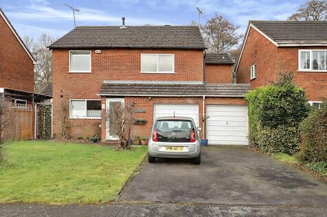 Osprey Park Drive, Kidderminster, DY10