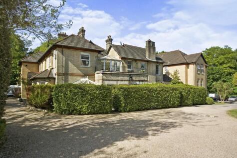 Deepdene, Midanbury Lane, Southampton, Hampshire, SO18